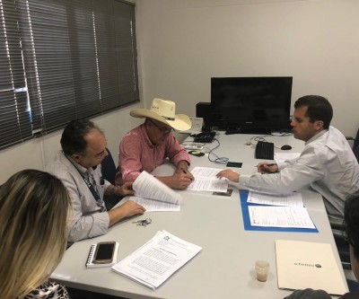 Angelo Guerreiro assina convênio com a Caixa para realizar mais obras em Três Lagoas