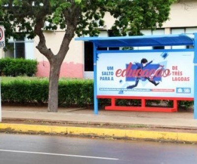 Prefeitura de Três Lagoas inicia instalação de novos pontos de ônibus