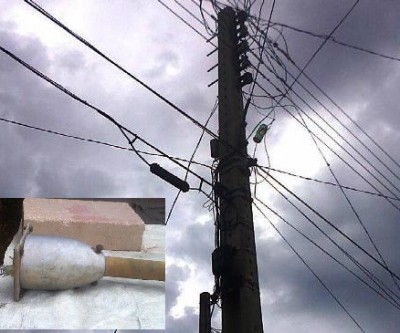 Luminária cai e causa transtorno aos moradores do Santa Terezinha 