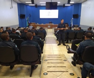 Comandante do 2° BPM realiza Formatura Geral com a tropa
