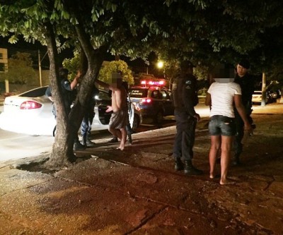 Homem usando samba canção vai parar na delegacia após briga com menor de 16 anos 