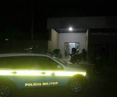 Jovem de 22 anos é preso em flagrante após agredir mãe e irmã