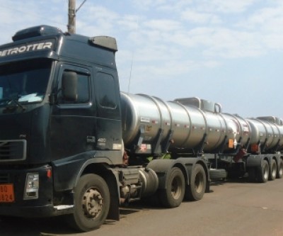 PMA autua empresa em mais de R$ 24 mil por transporte ilegal de soda cáustica