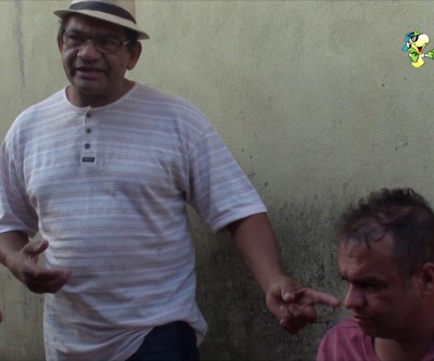 Pescador se emociona ao encontrar homem que ajudou a salvar