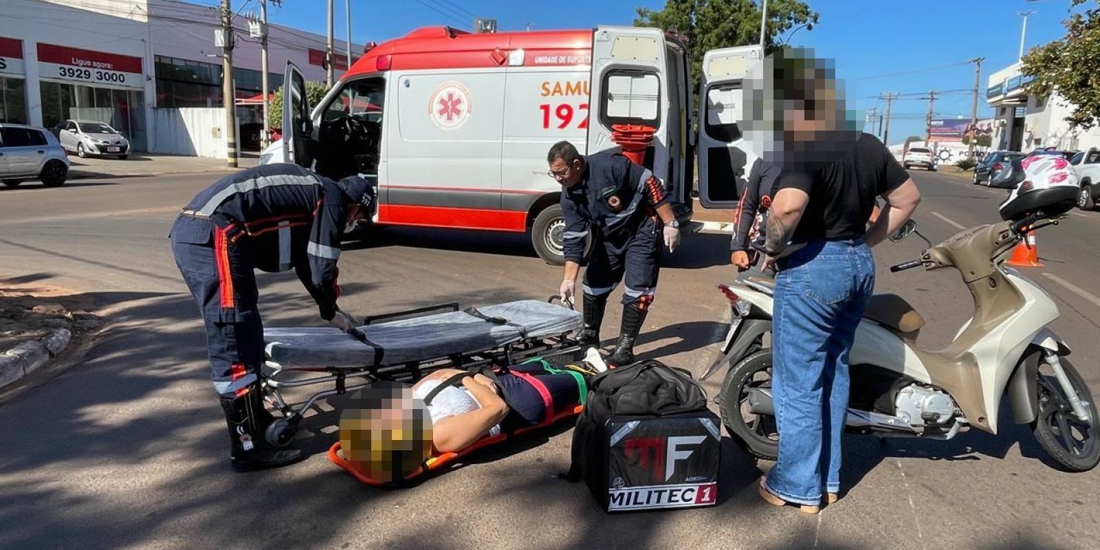 Moto entregadora que trafegava pela preferencial em avenida se envolve em acidente no bairro Jardim Primaveril
