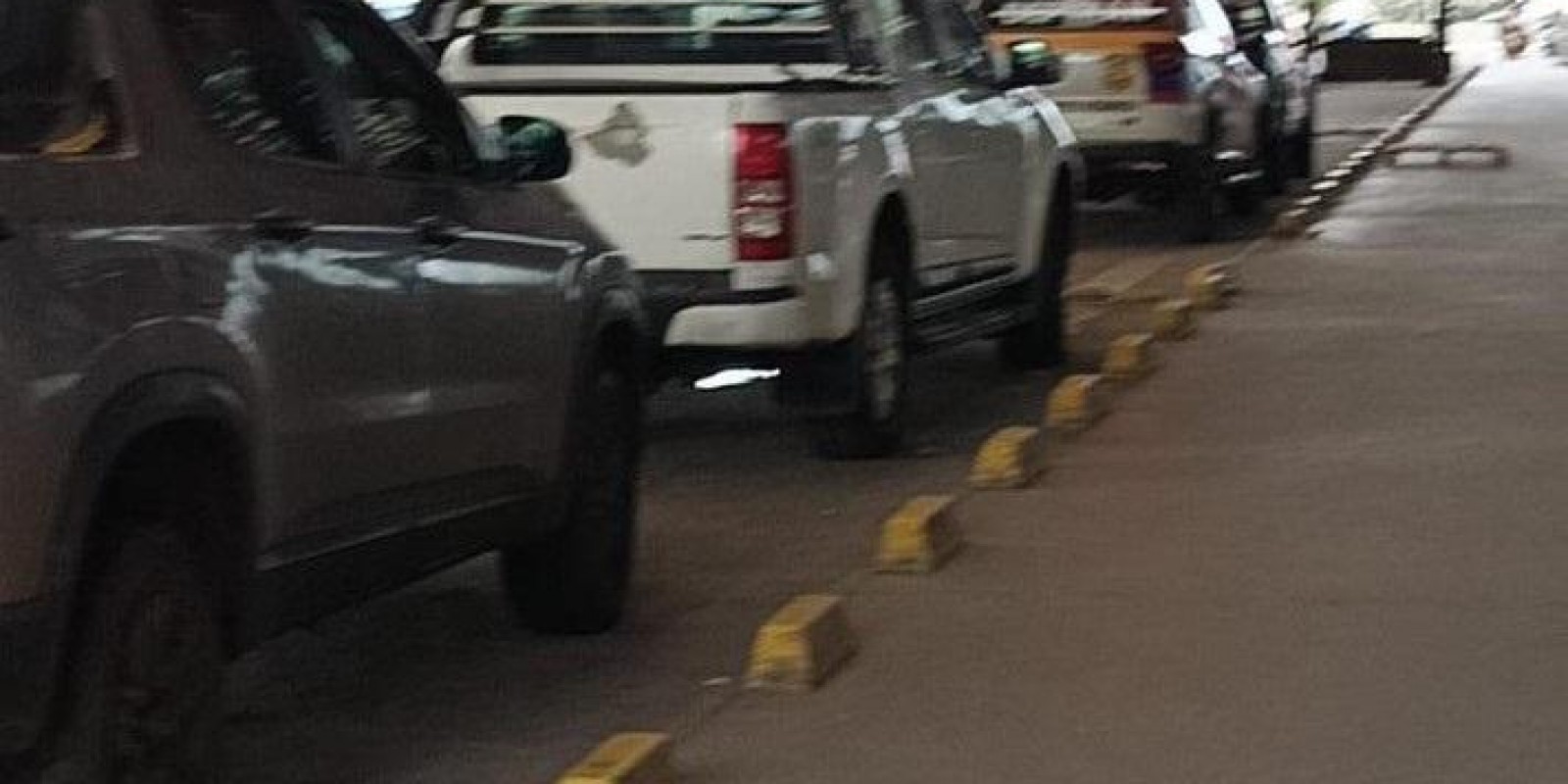 Fiscalização do DEPTRAN em estacionamentos de supermercado gera polêmica entre motoristas de Três Lagoas