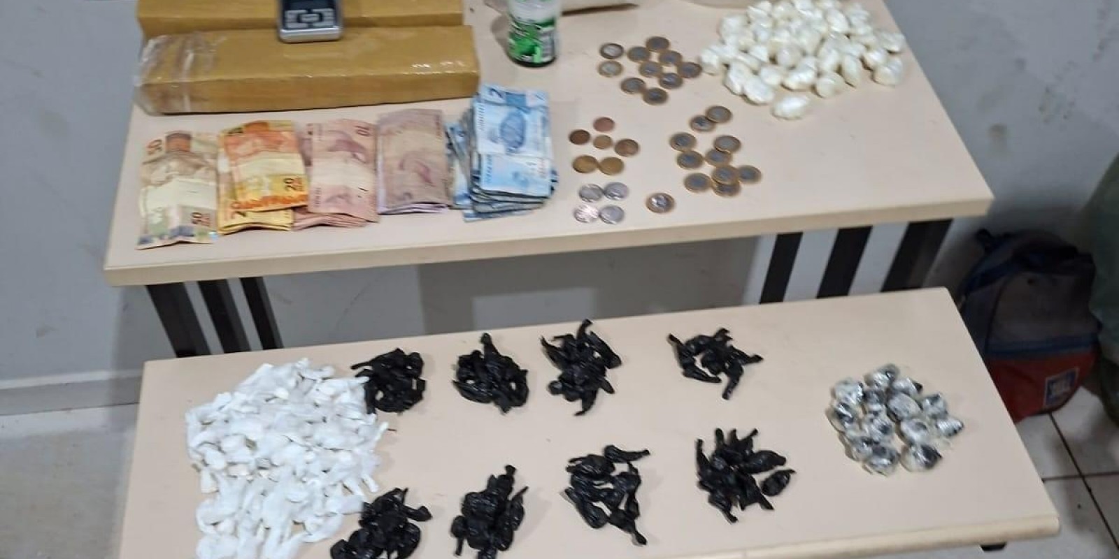 Bar Netuno é alvo de ação policial em Três Lagoas; duas mulheres são presas e mais de 7 kg de maconha são encontrados