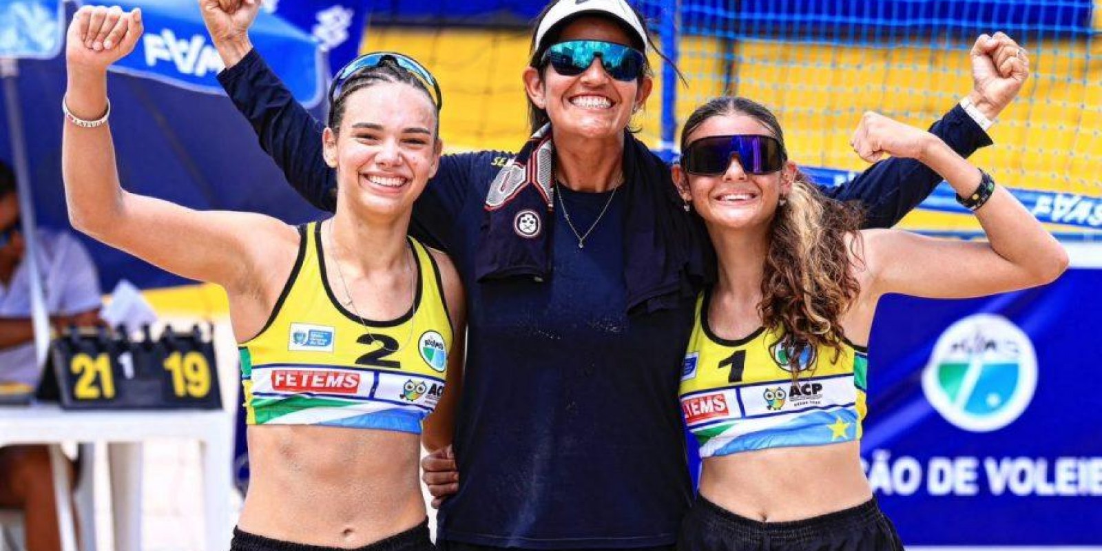 Elas estão dominado as areias: Meninas de Três Lagoas são campeãs e colocam a cidade no topo de vôlei de praia