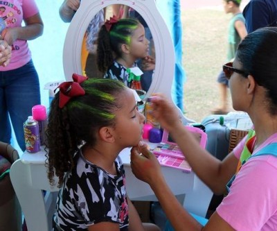 Comemoração do Dia das Crianças teve oficinas lúdicas, brinquedos e muita cultura