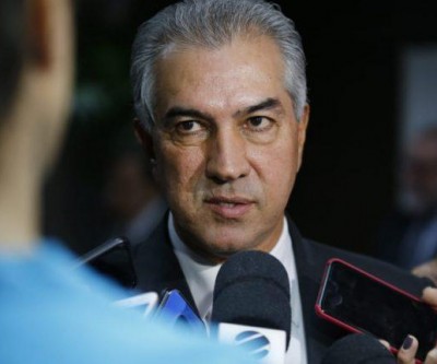 Indiciado por corrupção pela PF, Reinaldo Azambuja é alvo de novo pedido de impeachment