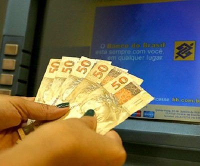 Salário de servidores estaduais estará disponível para saque no dia 1 de outubro