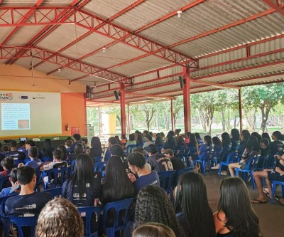 Polícia Militar de Três Lagoas realiza palestra sobre prevenção ao uso de drogas