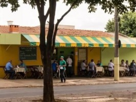 Restaurante de Três Lagoas entra na mira do Ministério Público após denúncia de vazamento de chorume e problemas ambientais