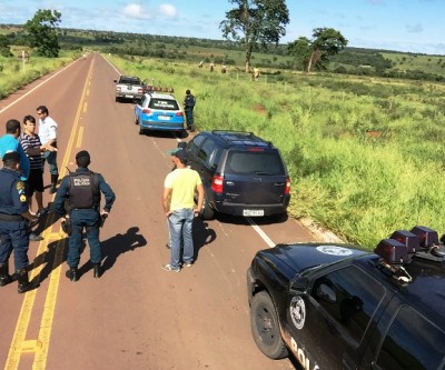 Homem é executado com três tiros na cabeça dentro de seu carro na área rural de Três Lagoas 