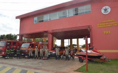 Bombeiros de Três Lagoas recebe caminhão de combate a incêndio