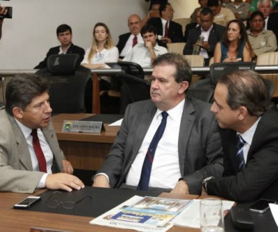 Deputado Eduardo Rocha ajuda a aprovar projeto em benefício dos agentes de saúde