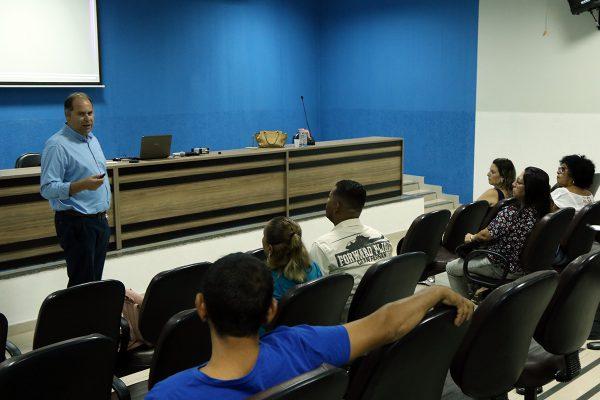 Saúde de Três Lagoas orienta trabalhadores a prevenir acidentes de queimaduras