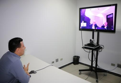 Para atender demanda estadual, TJ instala 3ª sala de videoaudiência na Capital Para atender demanda estadual, TJ instala 3ª sala de videoaudiência na Capital