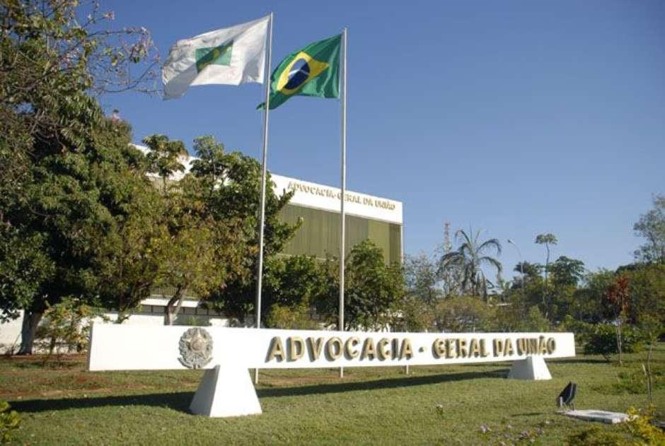 AGU defende prisão após segunda instância em parecer ao STF