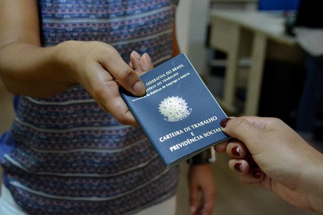 Com reforma trabalhista, ingresso de novas ações cai 40% no Estado Com reforma trabalhista, ingresso de novas ações cai 40% no Estado