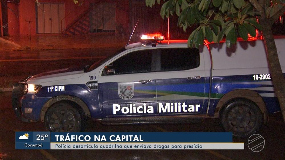 Mulher de traficante e mais 3 pessoas são presas em MS ao tentar jogar maconha para dentro de presídio