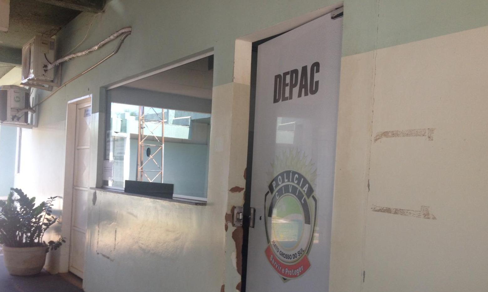 Homem é preso em flagrante ao descumprir medida protetiva Homem é preso em flagrante ao descumprir medida protetiva