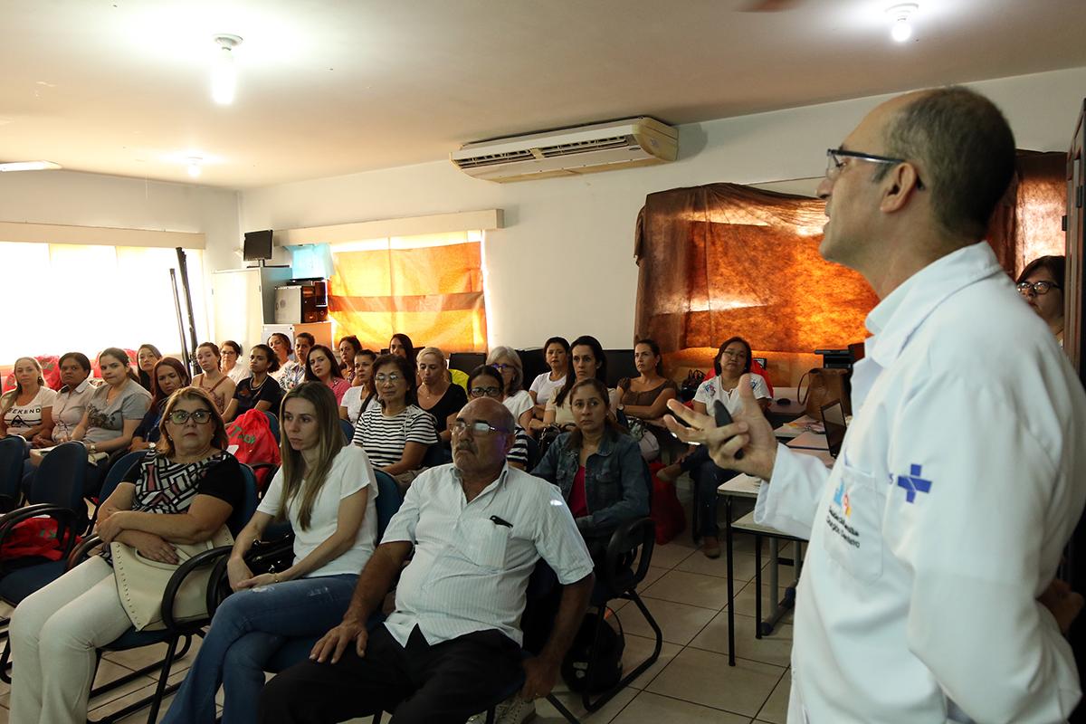 Saúde Bucal de Três Lagoas capacita dentistas e auxiliares para levantamento epidemiológico