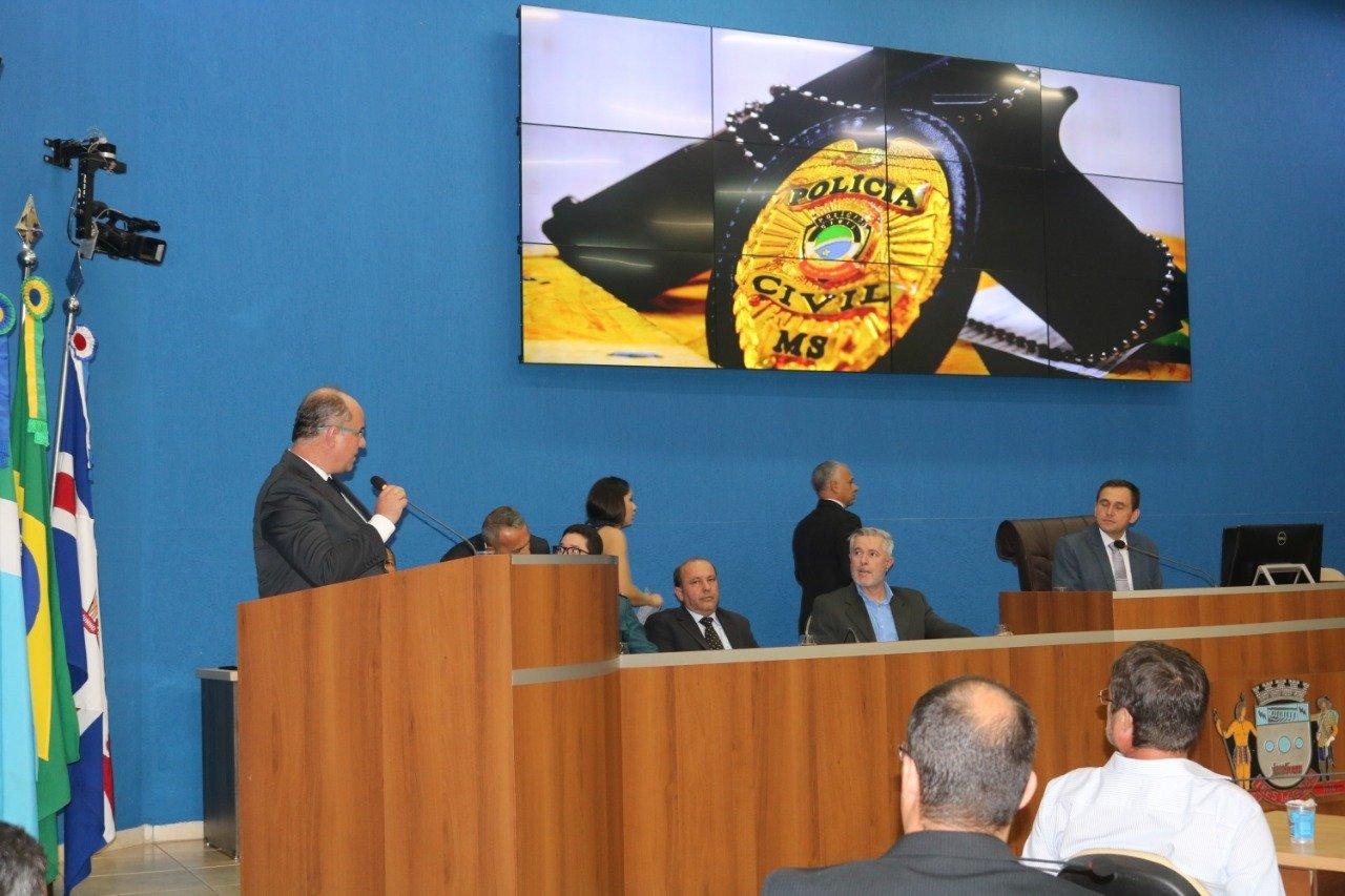 Em sessão solene, Câmara Municipal de Três Lagoas concede honrarias à Polícia Civil do MS