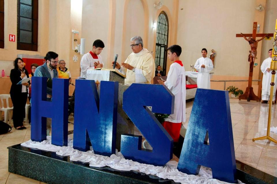 Carreata e Missa Solene em comemoração ao centenário do Hospital N. Sra Auxiliadora reúne centenas de famílias Carreata e Missa Solene em comemoração ao centenário do Hospital N. Sra Auxiliadora reúne centenas de famílias