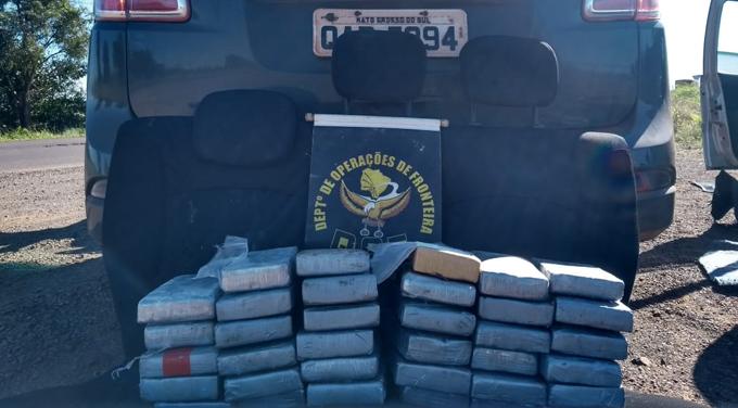 Veículo com cerca de 40 quilos de drogas é apreendido pelo DOF