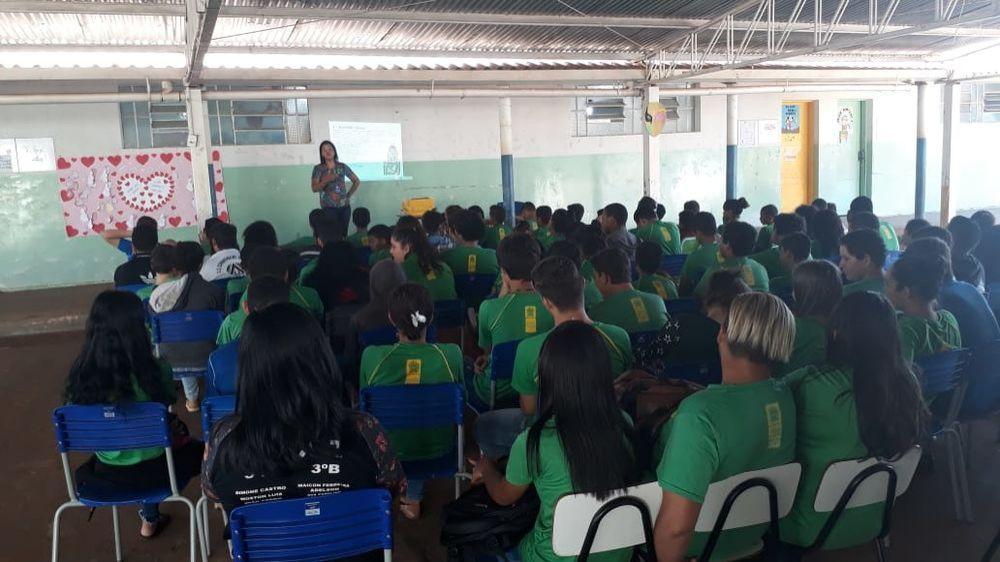 Conselho Tutelar realiza palestra em Escola no Distrito de Arapuá