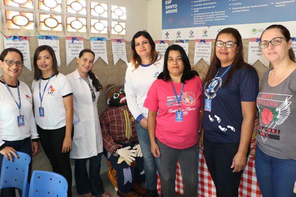 Equipe da ESF Santo André orienta sobre prevenção de queimaduras por fogos de artificio Equipe da ESF Santo André orienta sobre prevenção de queimaduras por fogos de artificio