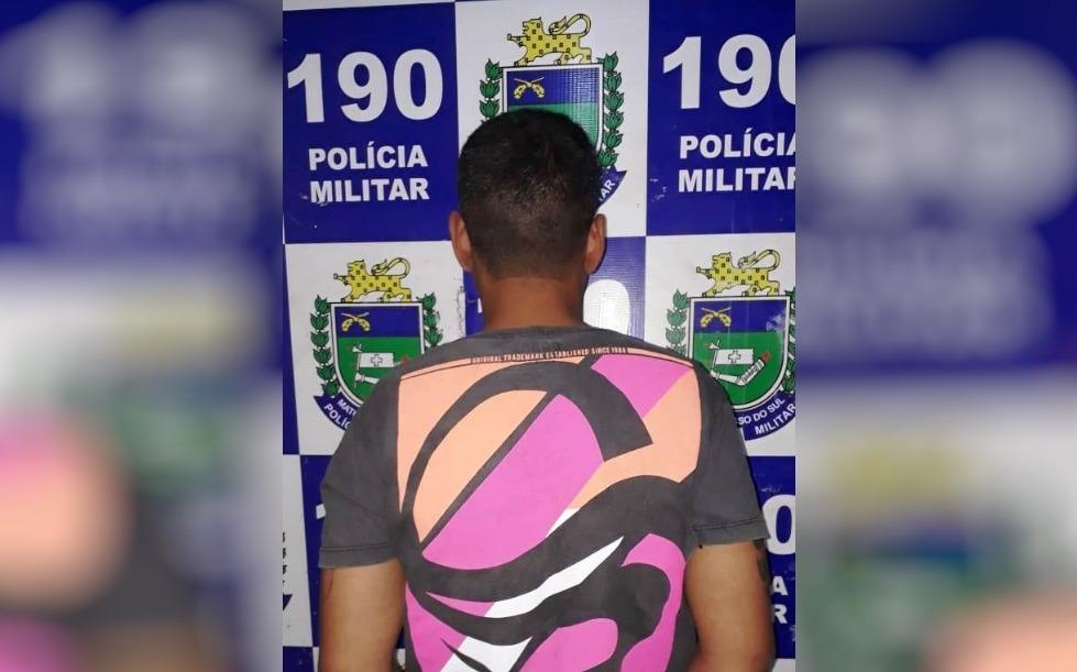 Polícia Militar retira das ruas três pessoas foragidas da justiça em Três Lagoas Polícia Militar retira das ruas três pessoas foragidas da justiça em Três Lagoas