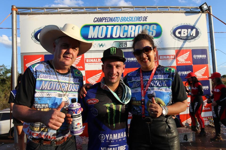Português Paulo Alberto é campeão da categoria Elite do Motocross em Três Lagoas