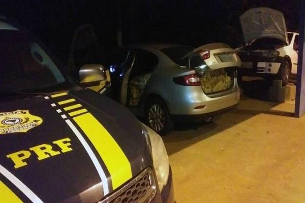 PRF apreende 844,5 kg de maconha e skunk em Água Clara