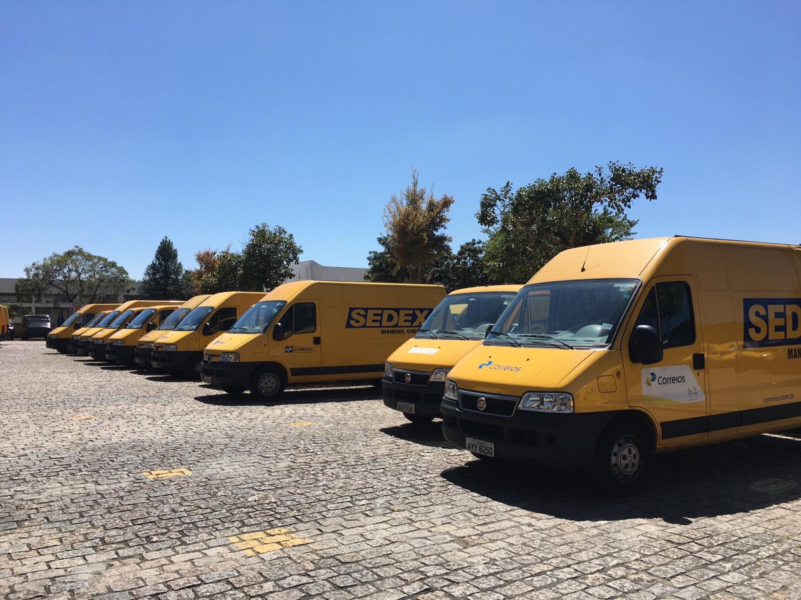 Correios renova frota de furgões no MS