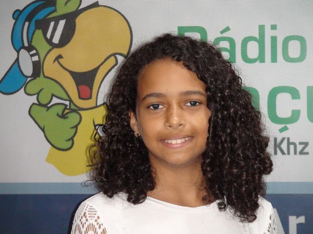 Modelo mirim de Água Clara (MS) vende rifas para alcançar sonho Modelo mirim de Água Clara (MS) vende rifas para alcançar sonho