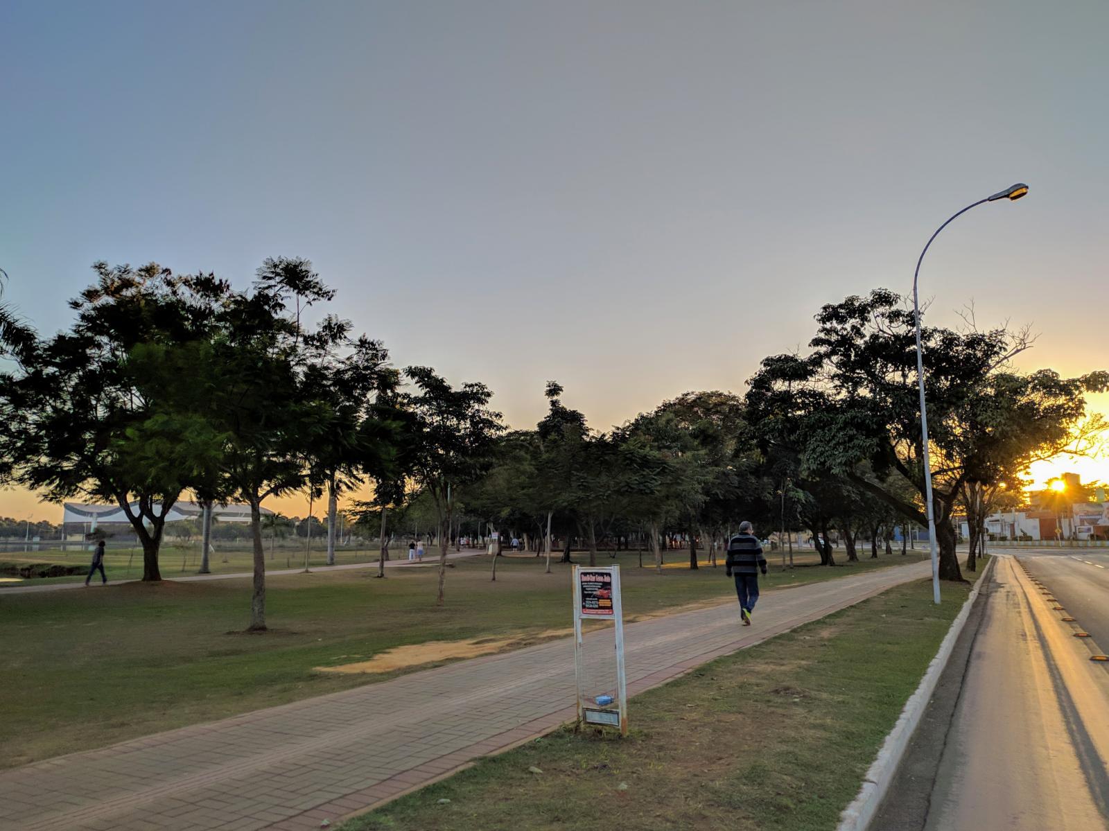 Névoa seca abre a manhã desta quarta (31); a temperatura máxima prevista é de 31ºC