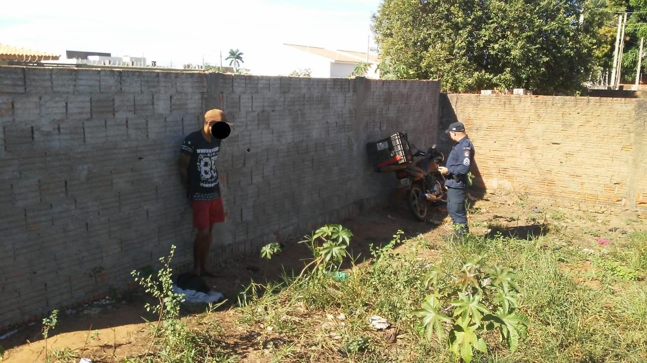 Pintor é detido com moto furtada no bairro Novo Aeroporto