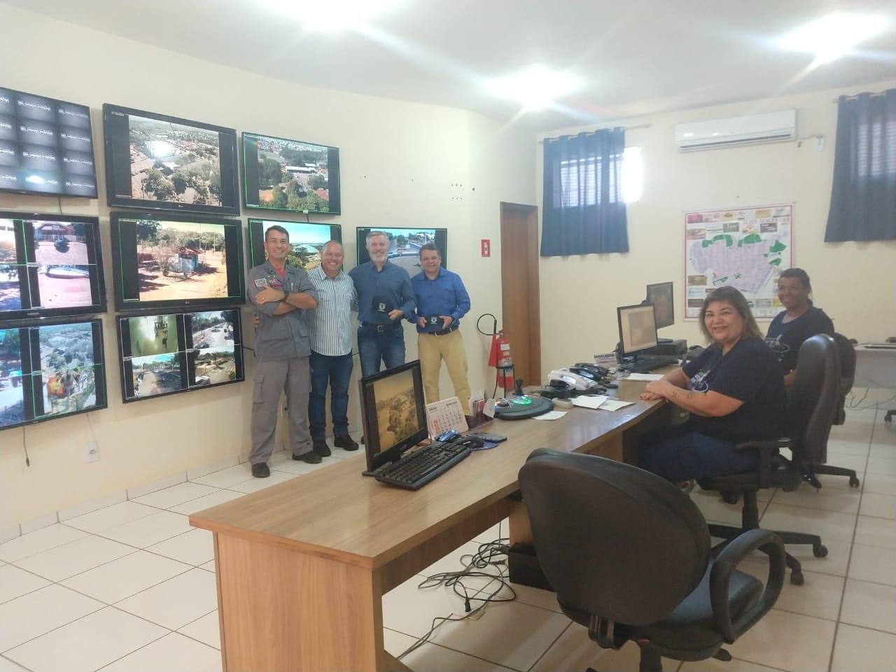 Secretário de Desenvolvimento Econômico se encontra com Secretário de Segurança Pública de Ilha Solteira 