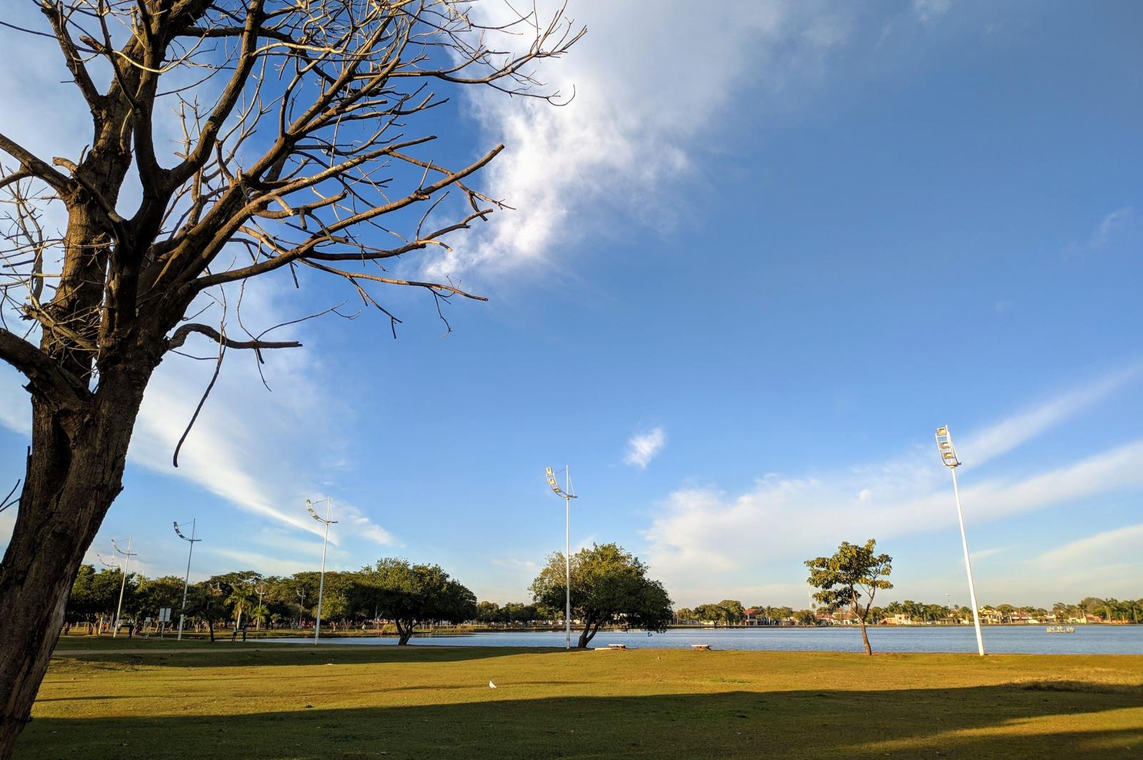 Temperatura registra mais uma queda e deve anotar máxima de 24ºC nesta quarta (17)