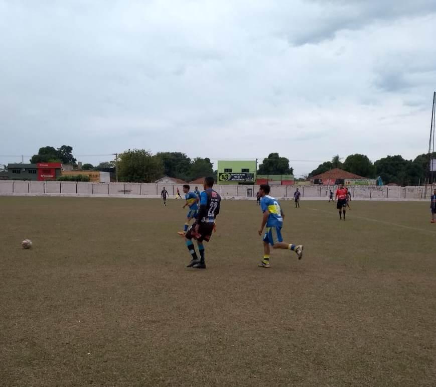 Campeonatos de Futebol Amador acontecem aos domingos em Três Lagoas