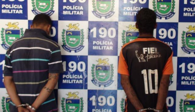 Dupla é presa suspeita de tráfico de drogas no banheiro da Praça Senador Ramez Tebet