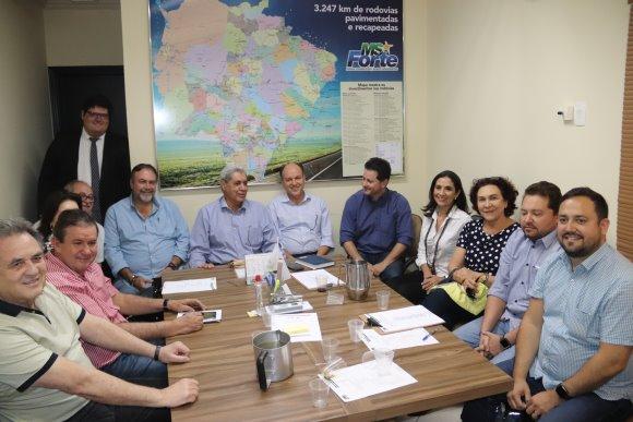 Em reunião do MDB, Eduardo Rocha fica responsável por definir rumo da sigla em Três Lagoas Em reunião do MDB, Eduardo Rocha fica responsável por definir rumo da sigla em Três Lagoas