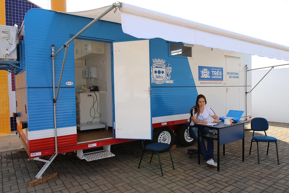 Equipe do Castramóvel vai para o Bairro JK e atende na Clínica da Criança Equipe do Castramóvel vai para o Bairro JK e atende na Clínica da Criança