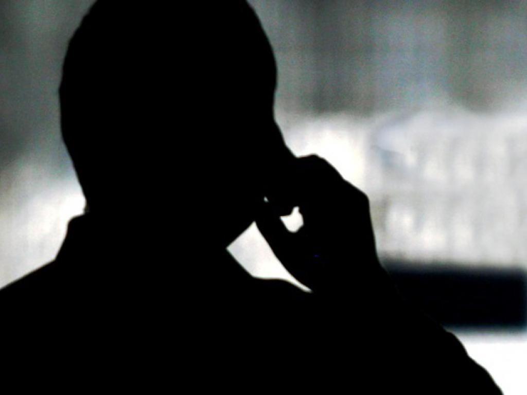 Mulher é ameaçada por telefone após medida protetiva contra ex-namorado Mulher é ameaçada por telefone após medida protetiva contra ex-namorado