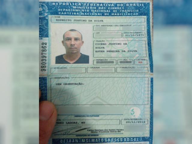 Mulher encontra carteira com documentos e entrega na 3ª DP; dinheiro ...