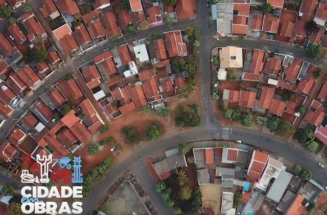 Vila Piloto recebe recapeamento em diversas ruas Vila Piloto recebe recapeamento em diversas ruas