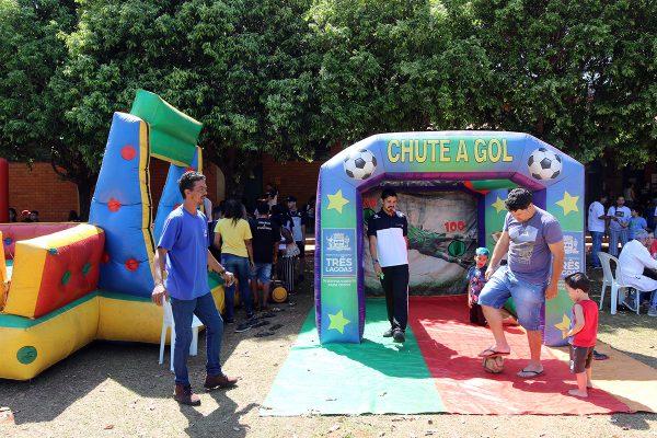 Famílias da Vila Piloto e adjacências viveram manhã de sábado de ações da “Saúde em Comunidade” Famílias da Vila Piloto e adjacências viveram manhã de sábado de ações da “Saúde em Comunidade”