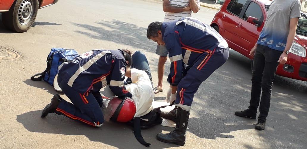 Motociclista fica ferido em acidente no Centro de Três Lagoas Motociclista fica ferido em acidente no Centro de Três Lagoas